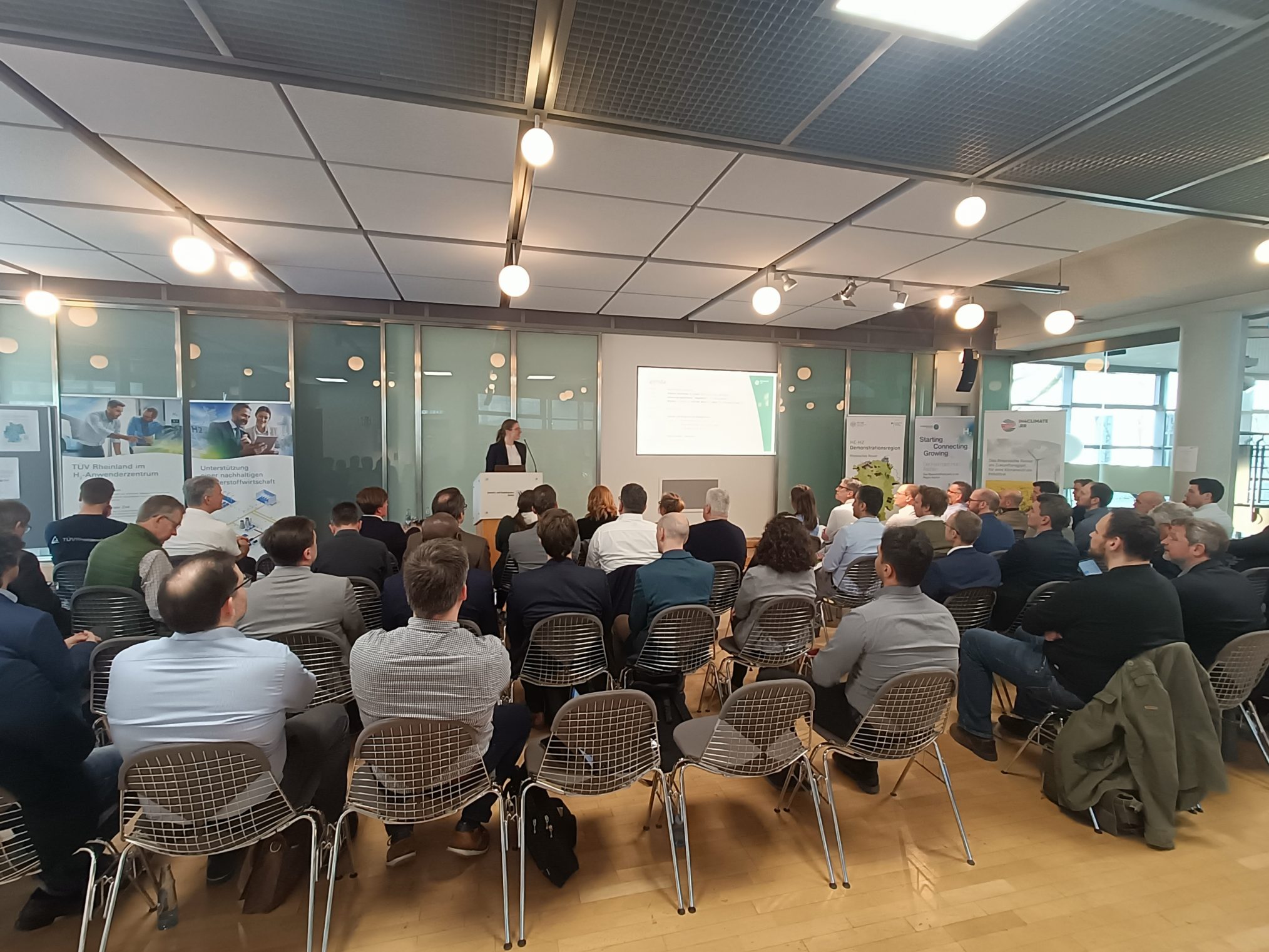 Workshop on “Requirements and perspectives for decentralized H2-Clusters in the Rheinish Region”, Aachen