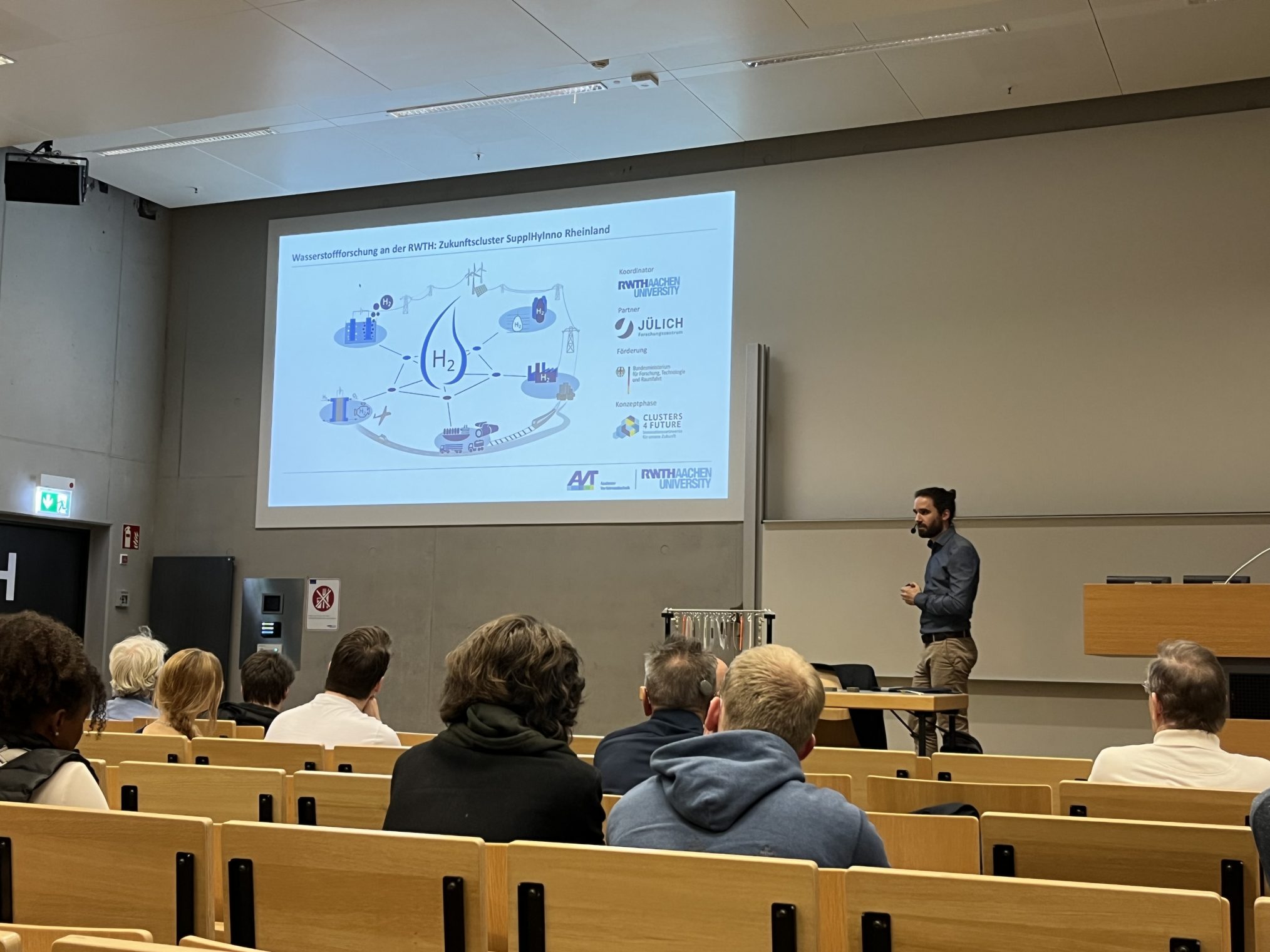 RWTH Science Night – Talk by Robert Keller, Aachen